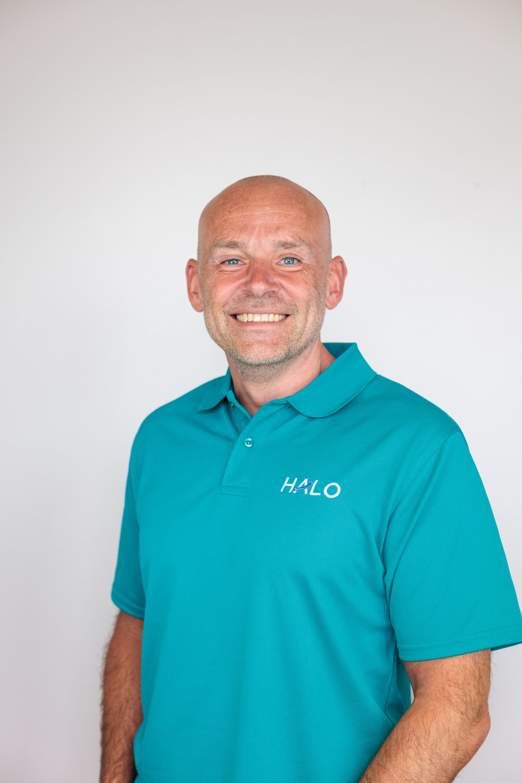 Dr Andrew Threadgold